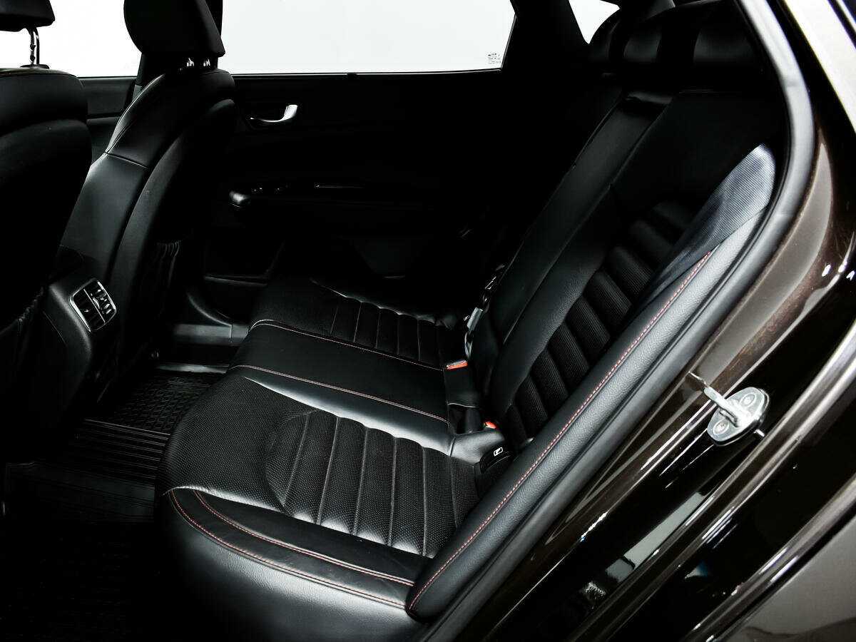 Kia Optima с пробегом — 2017 год. Фото: #11