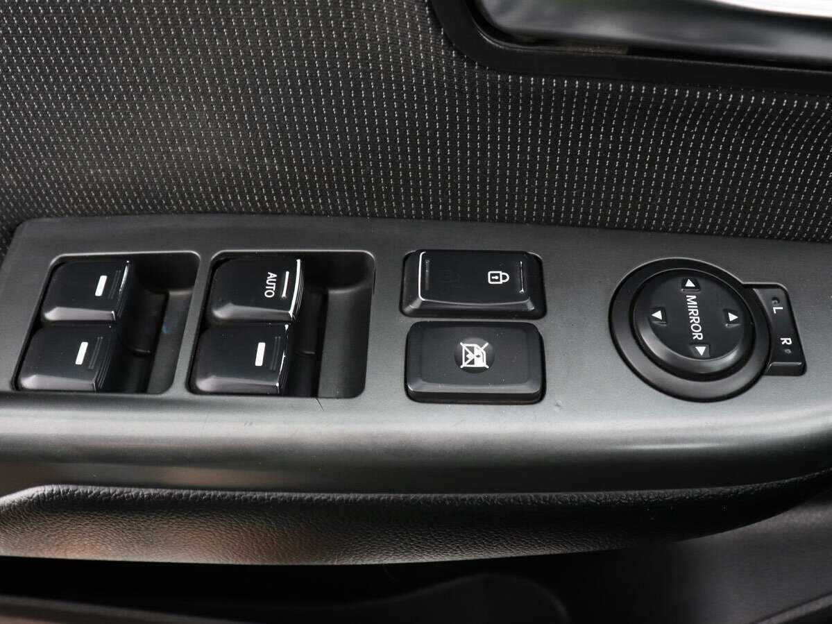 Kia Rio с пробегом — 2017 год. Фото: #12