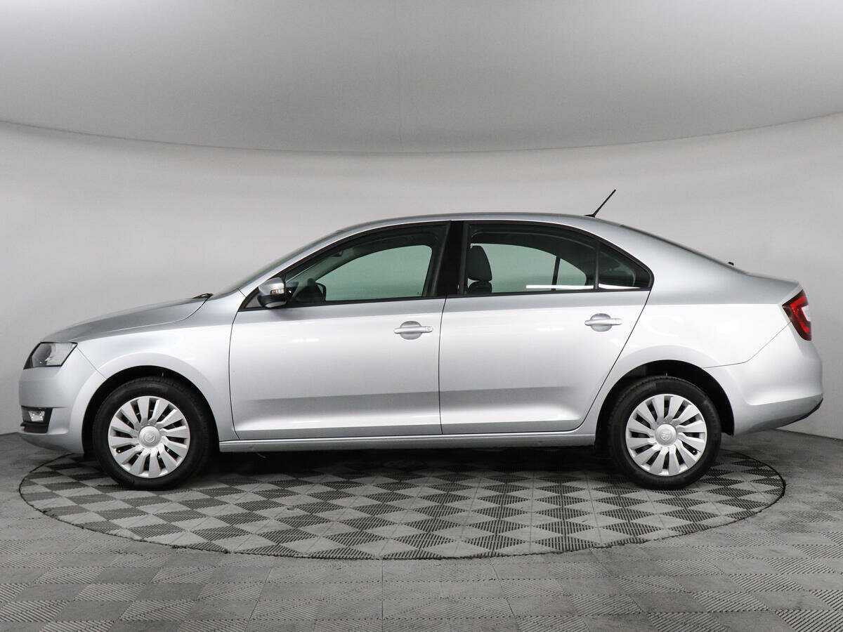 Skoda Rapid с пробегом — 2018 год. Фото: #7