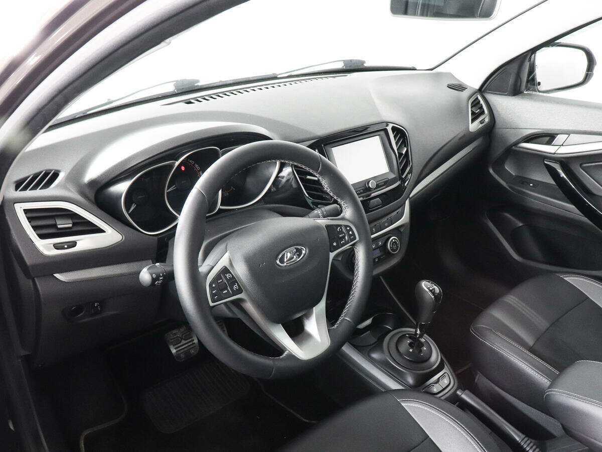 Lada (ВАЗ) Vesta с пробегом — 2019 год. Фото: #8