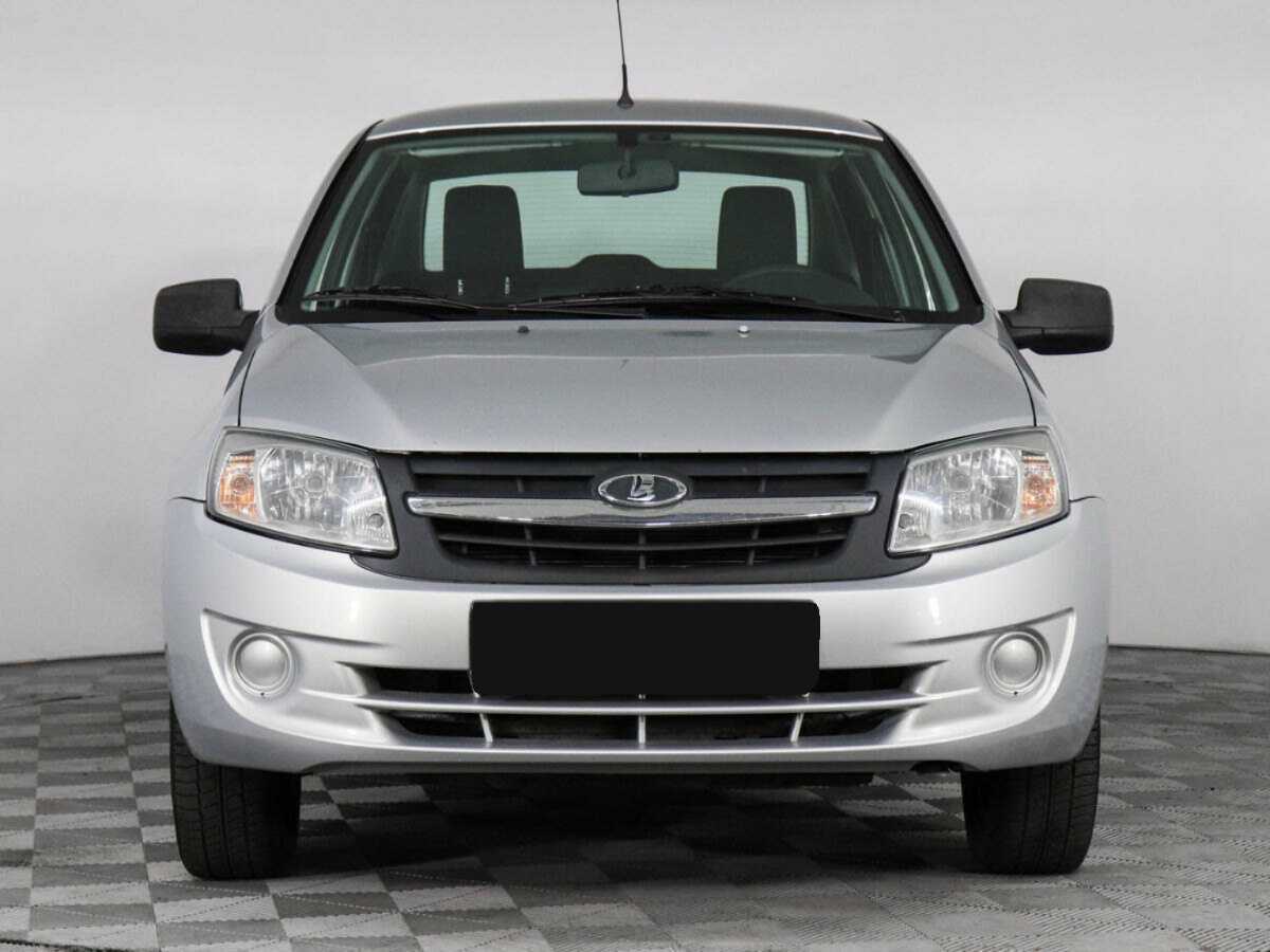 Lada (ВАЗ) Granta с пробегом — 2014 год. Фото: #1