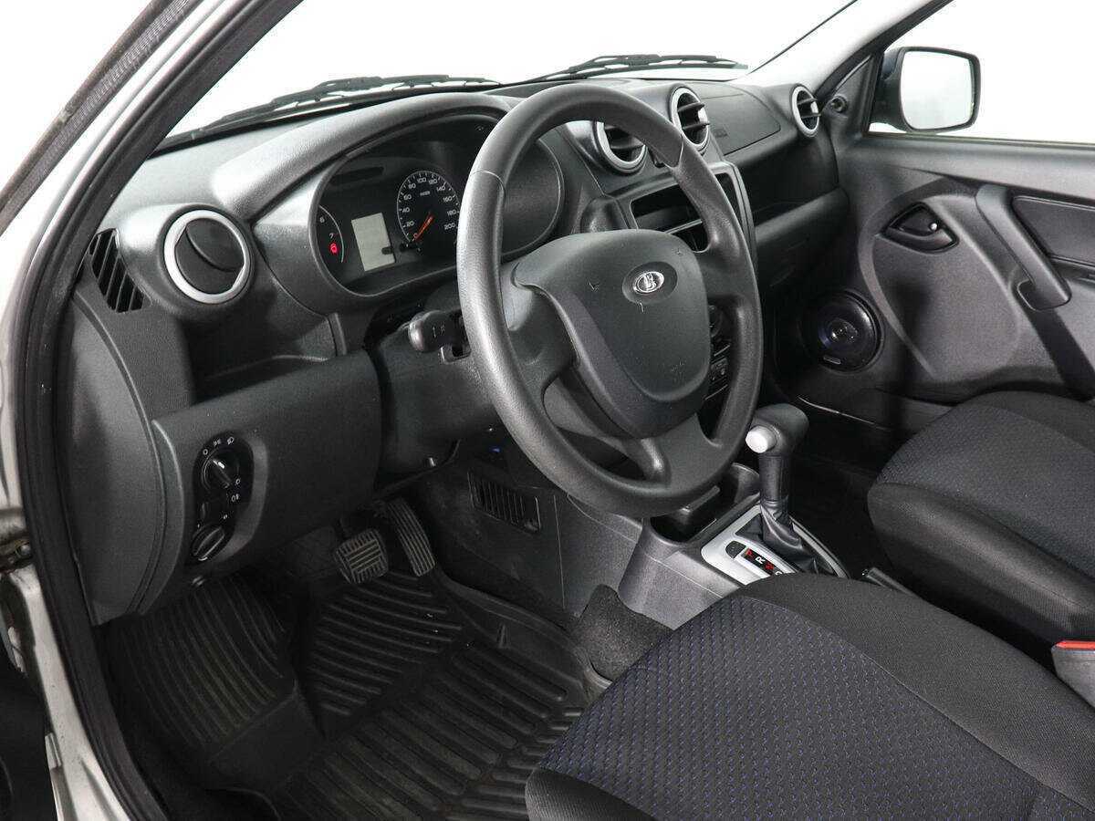 Lada (ВАЗ) Granta с пробегом — 2014 год. Фото: #8