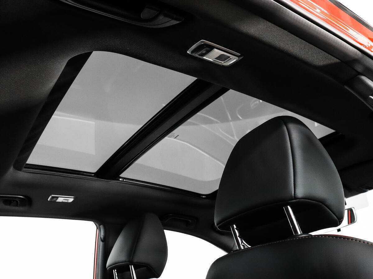 Geely Coolray с пробегом — 2023 год. Фото: #14