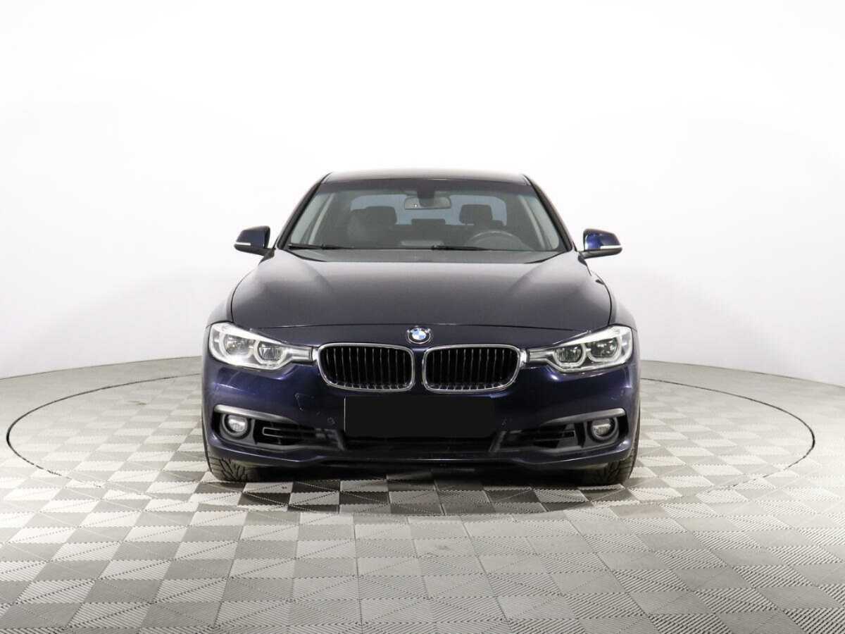 BMW 3 серии с пробегом — 2016 год. Фото: #1