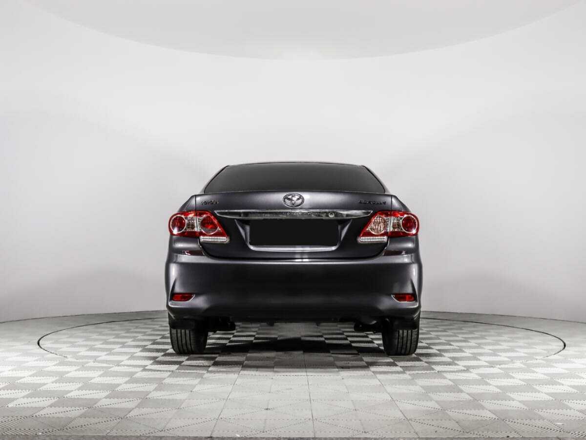 Toyota Corolla с пробегом — 2012 год. Фото: #5