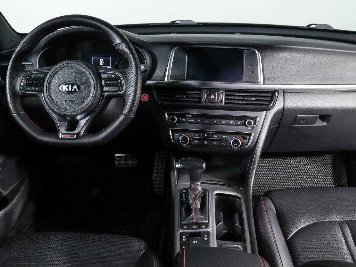 Kia Optima с пробегом — 2016 год. Фото: #11