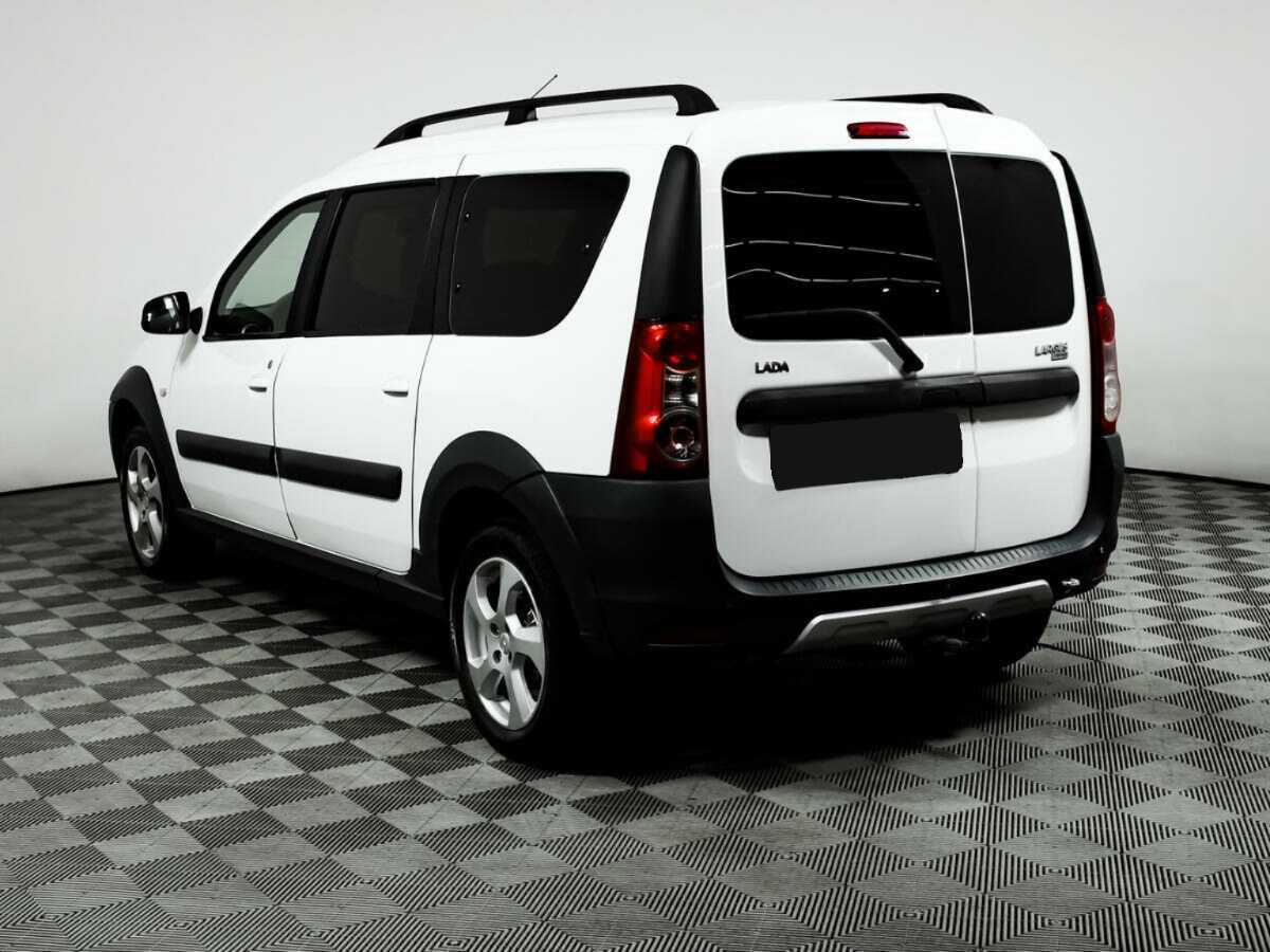 Lada (ВАЗ) Largus с пробегом — 2018 год. Фото: #6