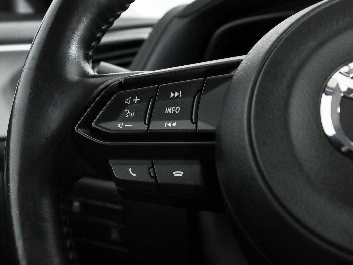 Mazda 3 с пробегом — 2016 год. Фото: #15