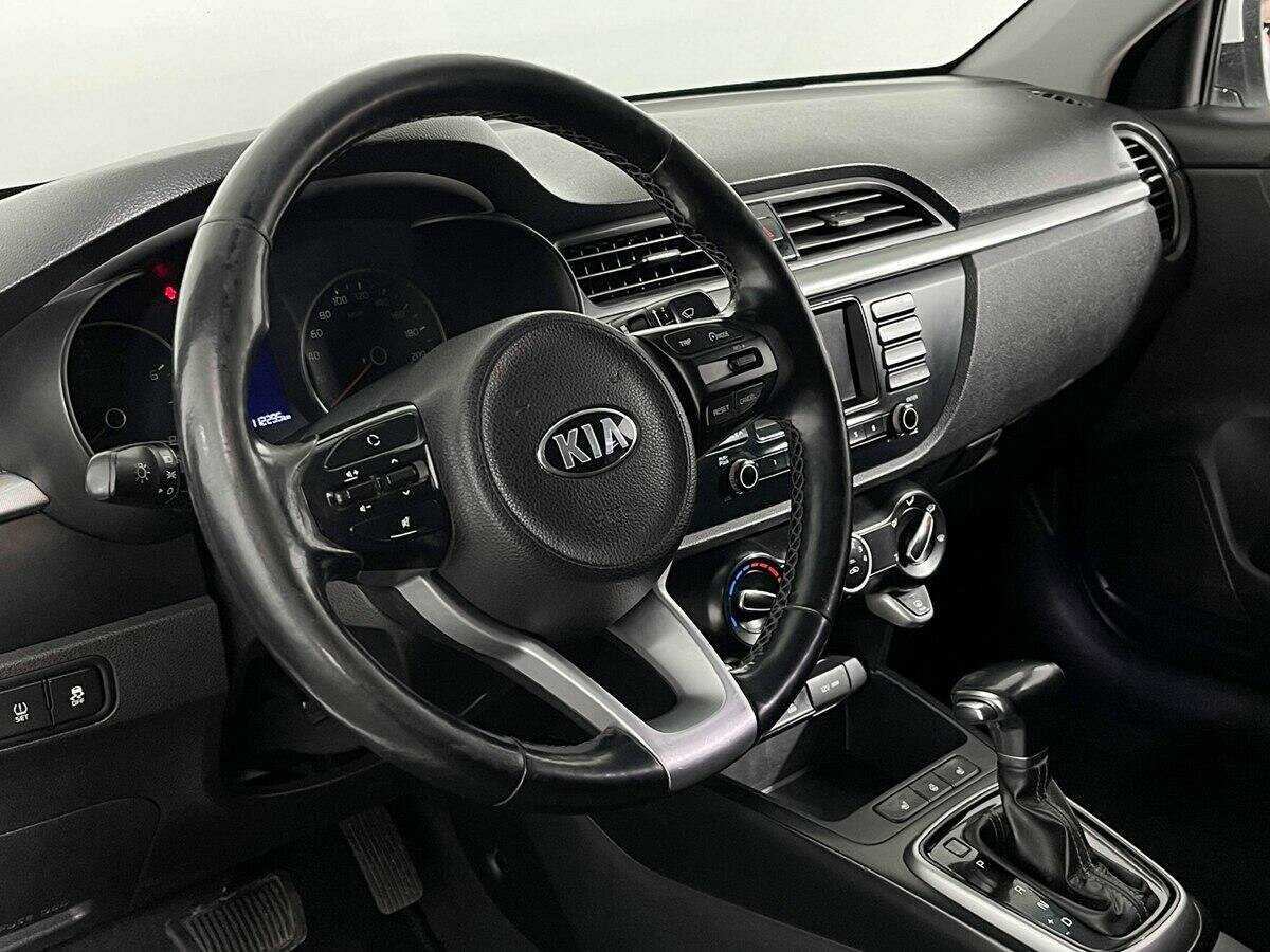 Kia Rio с пробегом — 2018 год. Фото: #12