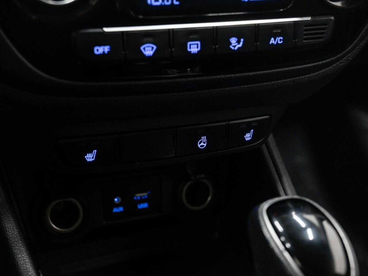 Hyundai Solaris с пробегом — 2018 год. Фото: #18