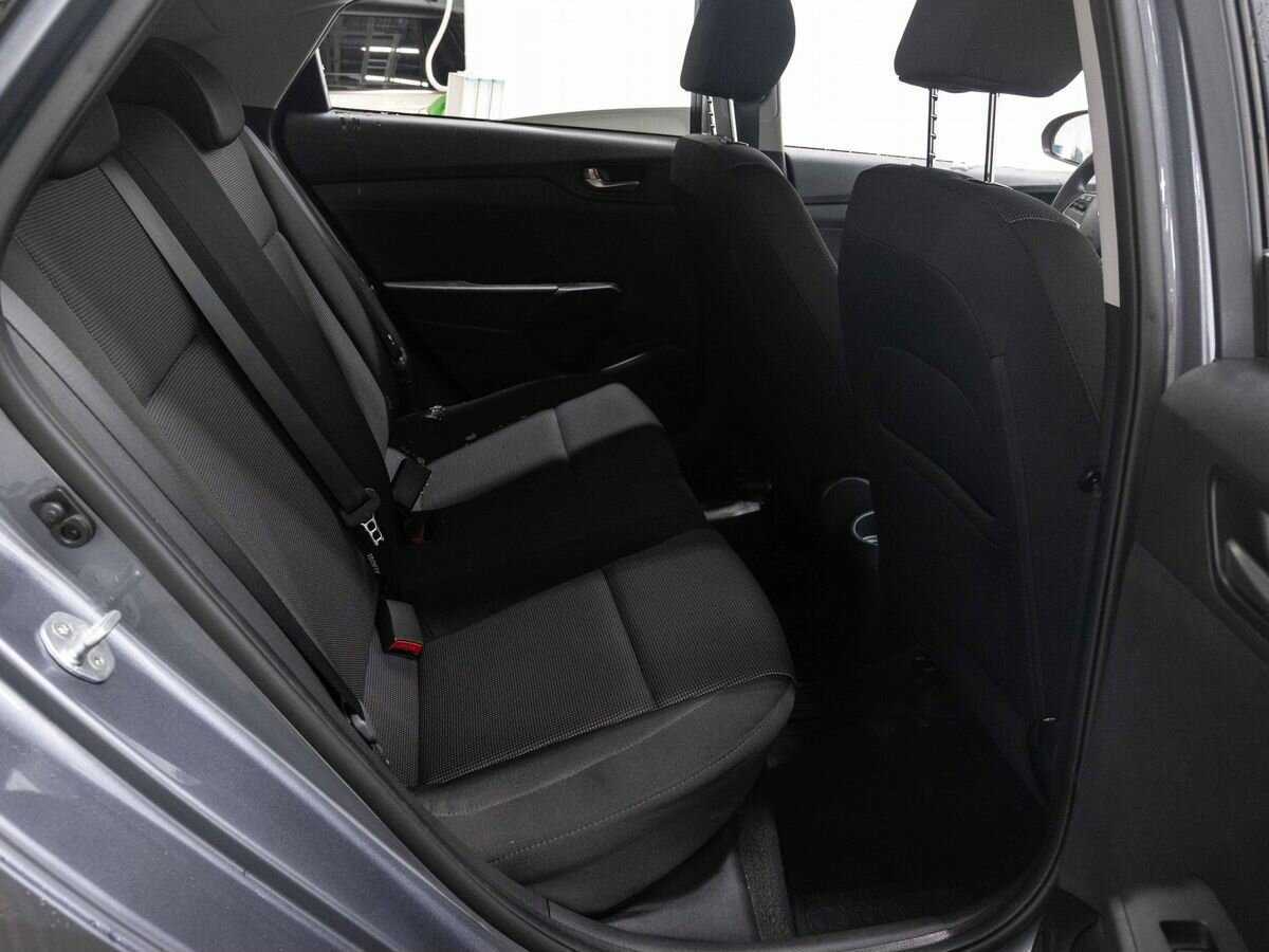 Hyundai Solaris с пробегом — 2019 год. Фото: #11