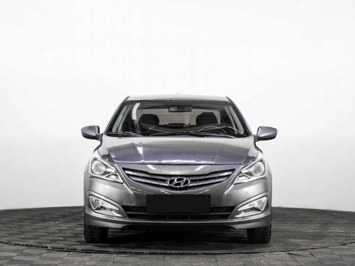 Hyundai Solaris с пробегом — 2016 год. Фото: #1