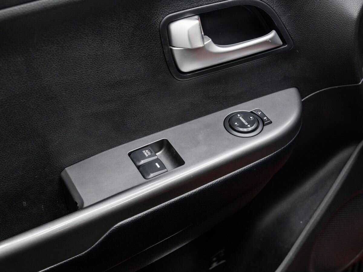 Kia Rio с пробегом — 2016 год. Фото: #14