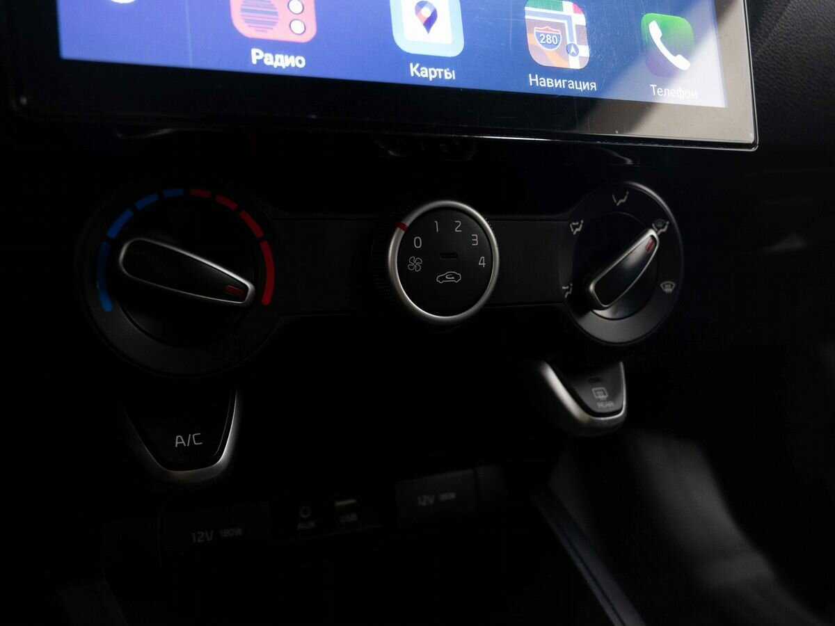 Kia Rio с пробегом — 2020 год. Фото: #20