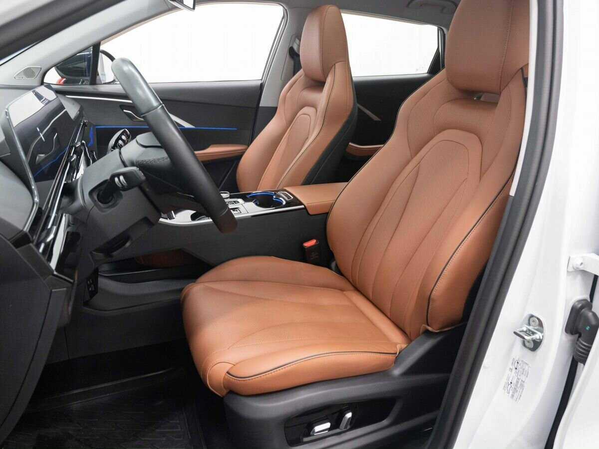 OMODA C5 с пробегом — 2023 год. Фото: #9