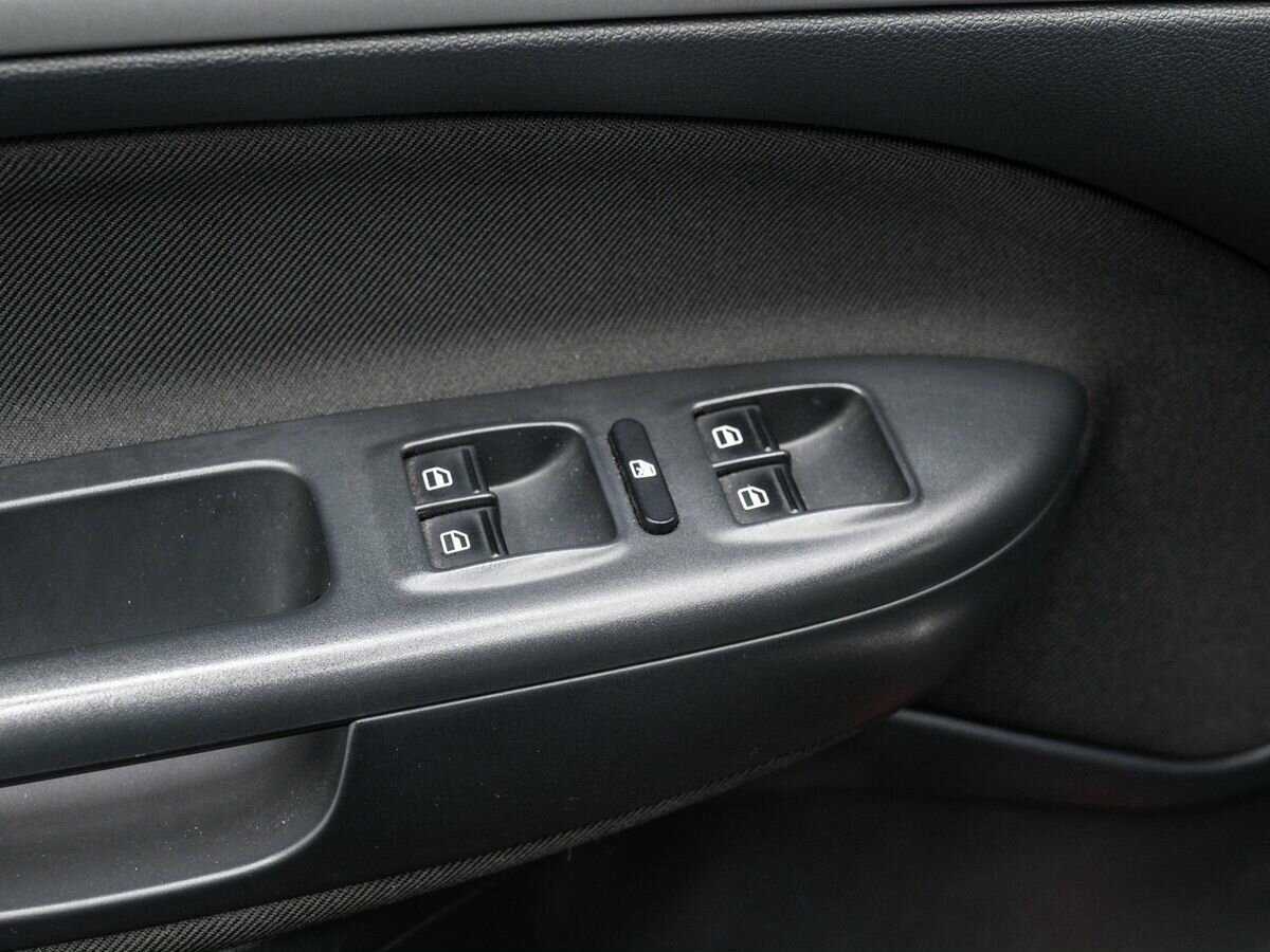 Skoda Octavia с пробегом — 2012 год. Фото: #13