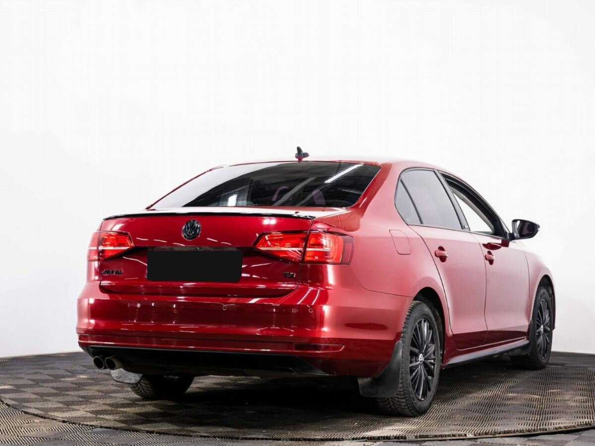Volkswagen Jetta с пробегом — 2016 год. Фото: #5