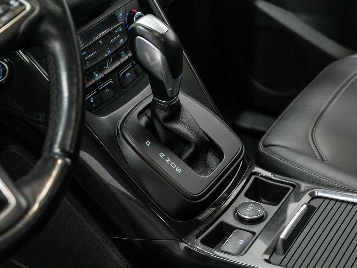 Ford Kuga с пробегом — 2017 год. Фото: #18