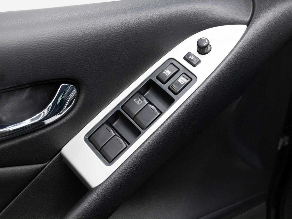 Nissan Murano с пробегом — 2015 год. Фото: #18