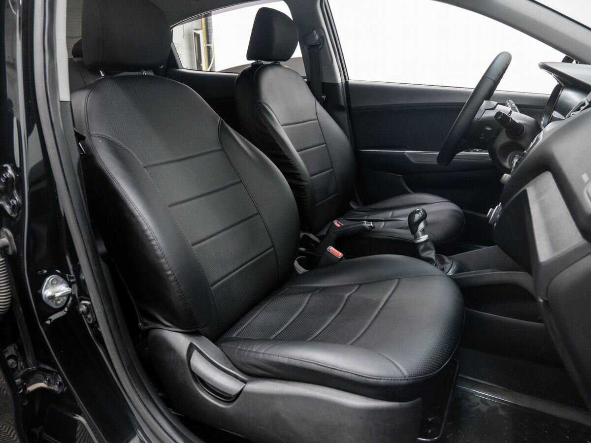 Kia Rio с пробегом — 2013 год. Фото: #8