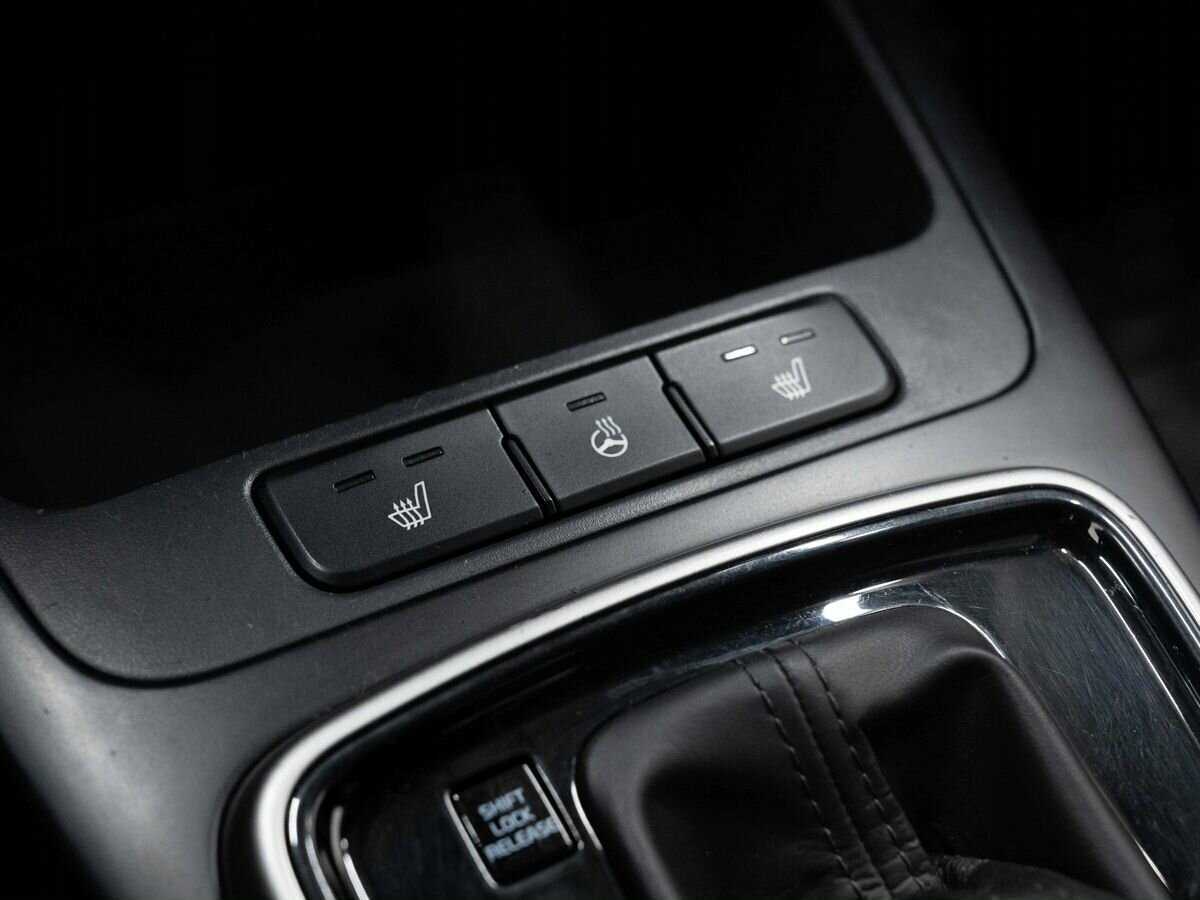 Kia Rio с пробегом — 2017 год. Фото: #21