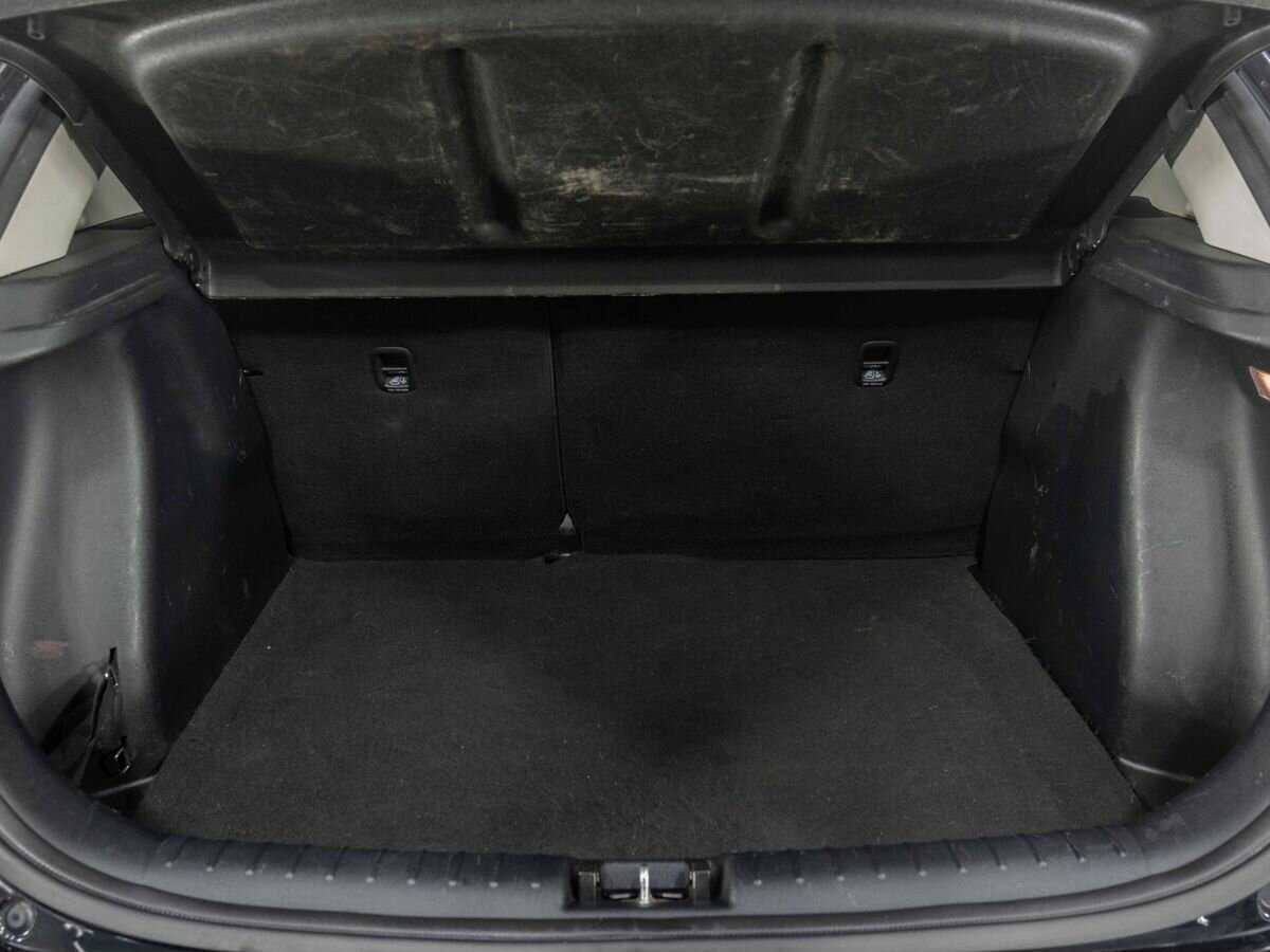 Kia Rio с пробегом — 2017 год. Фото: #22