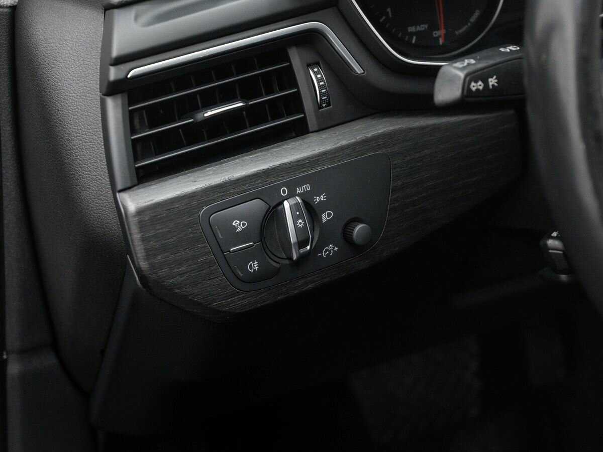 Audi A4 с пробегом — 2018 год. Фото: #16
