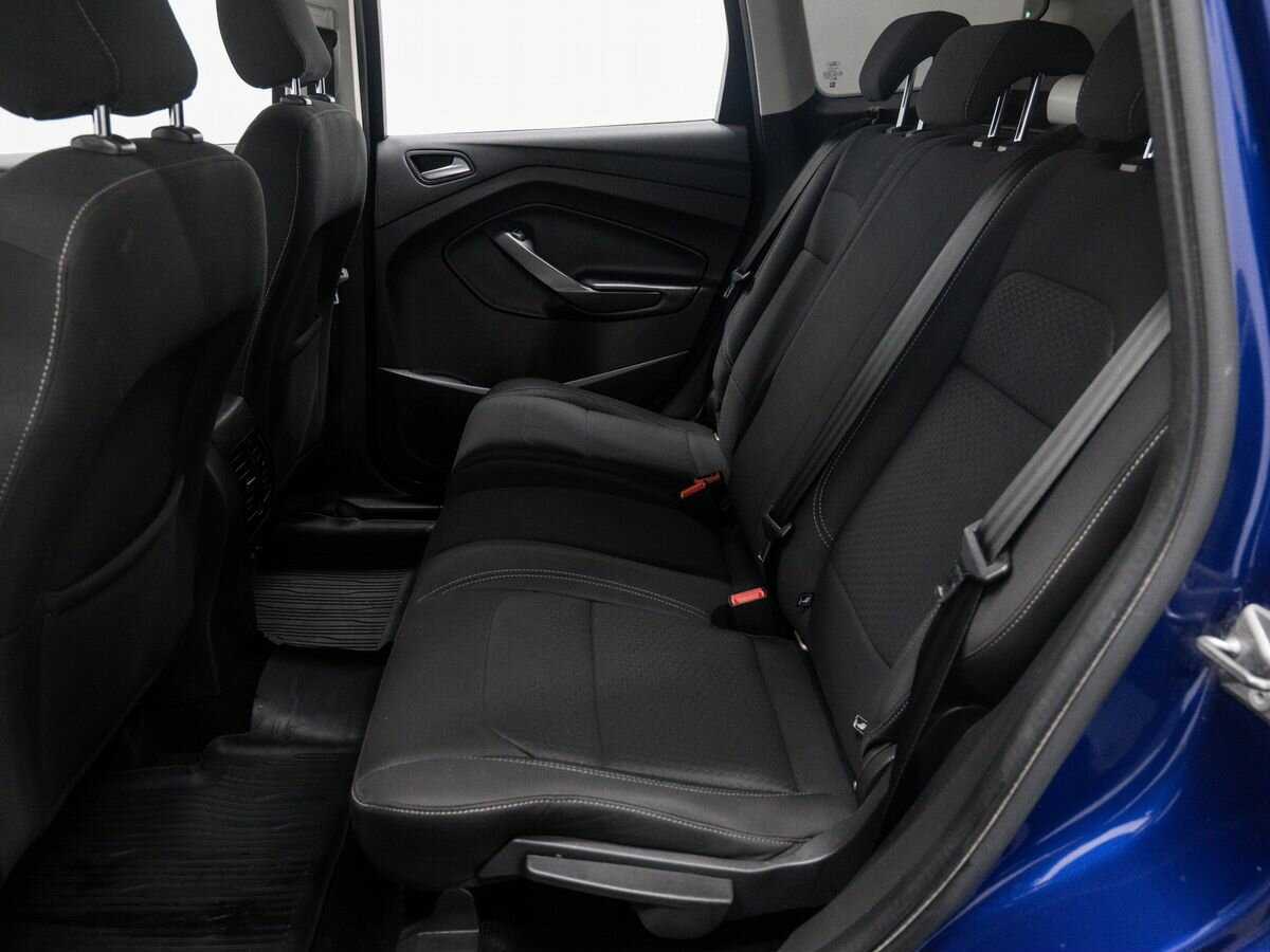 Ford Kuga с пробегом — 2017 год. Фото: #12
