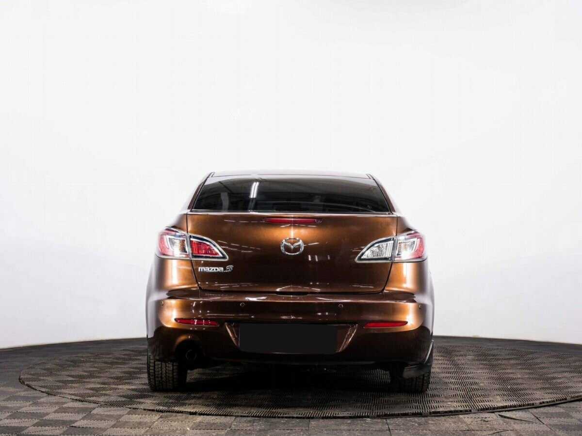 Mazda 3 с пробегом — 2012 год. Фото: #4