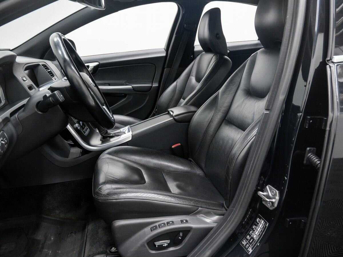 Volvo S60 с пробегом — 2013 год. Фото: #14