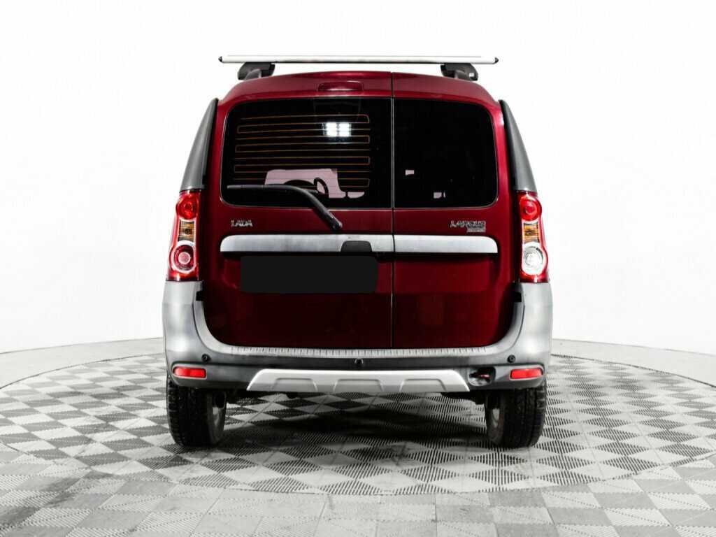 Lada (ВАЗ) Largus с пробегом — 2016 год. Фото: #5