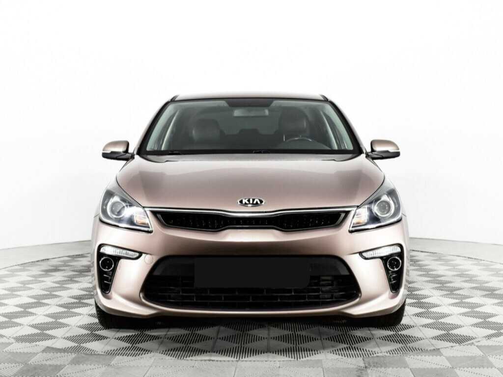 Kia Rio с пробегом — 2019 год. Фото: #1