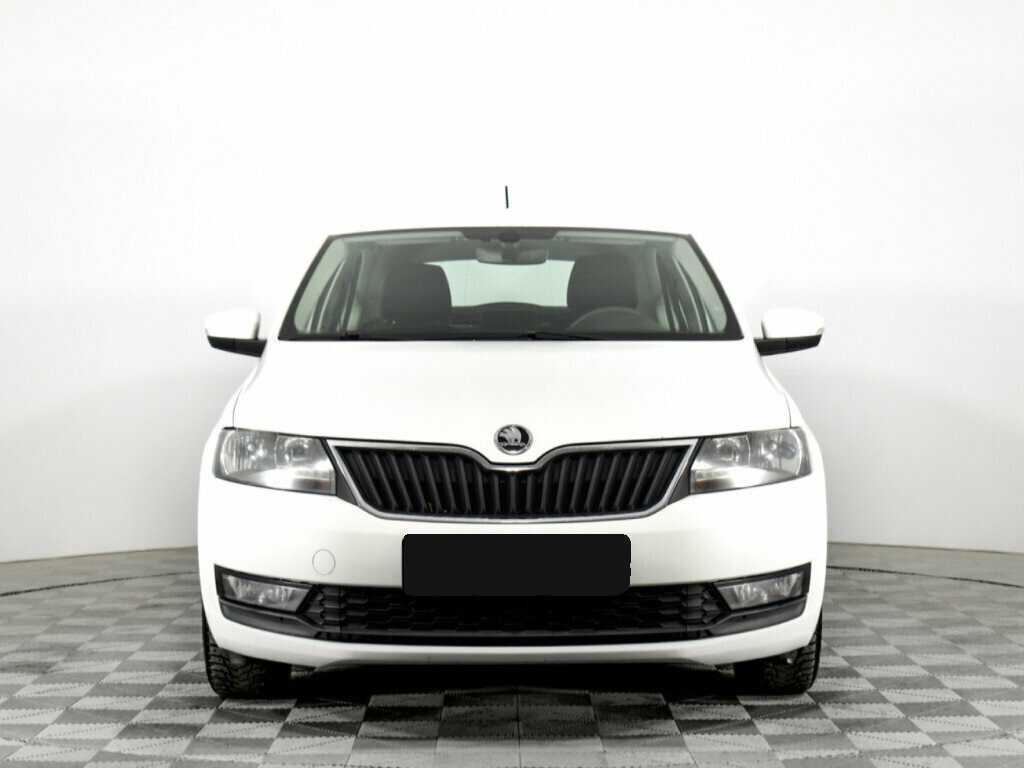 Skoda Rapid с пробегом — 2018 год. Фото: #1