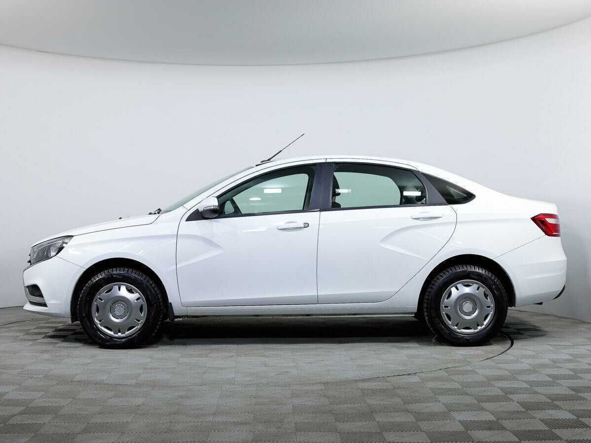 Lada (ВАЗ) Vesta с пробегом — 2022 год. Фото: #5