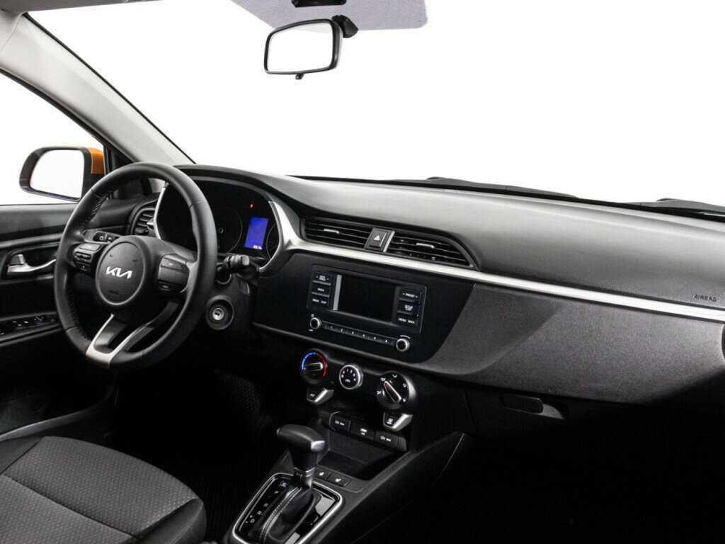 Kia Rio с пробегом — 2021 год. Фото: #8