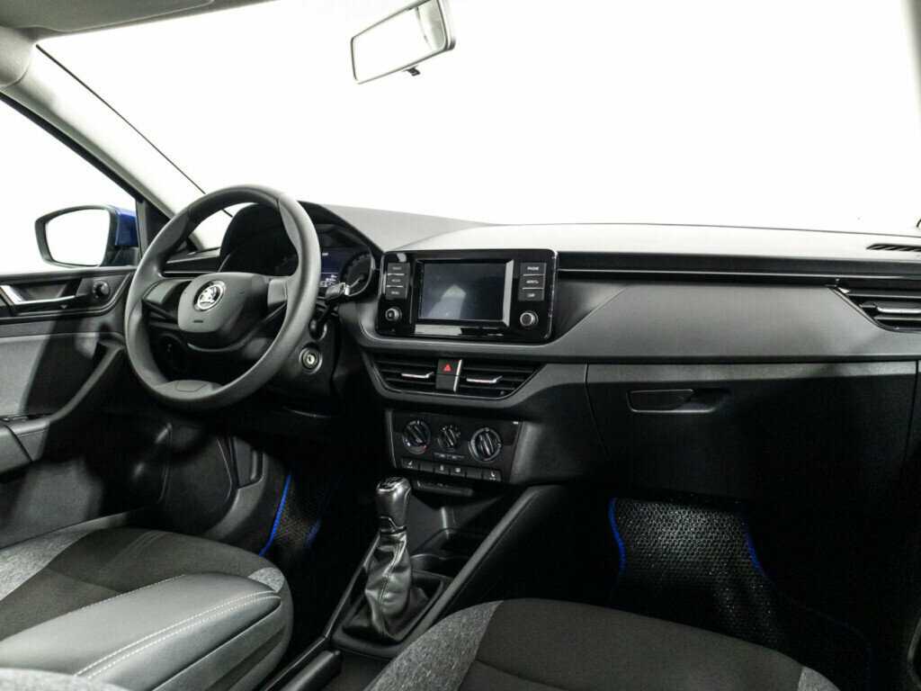 Skoda Rapid с пробегом — 2021 год. Фото: #8