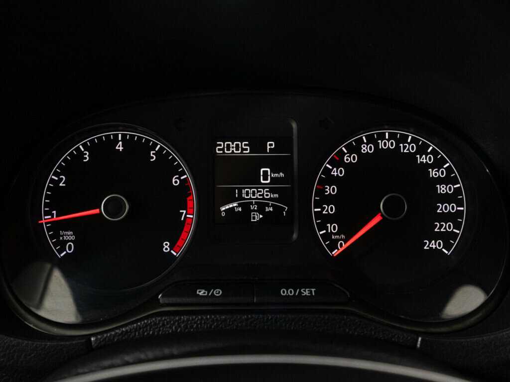 Volkswagen Polo с пробегом — 2018 год. Фото: #11