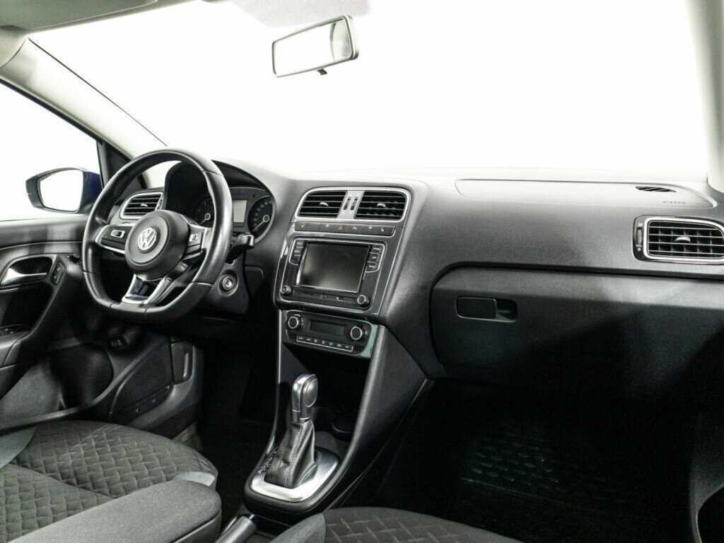 Volkswagen Polo с пробегом — 2018 год. Фото: #8