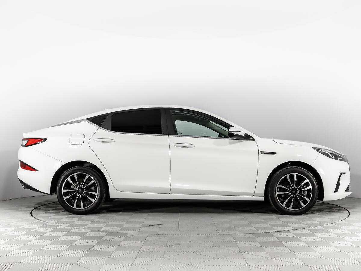 JAC J7 с пробегом — 2021 год. Фото: #3