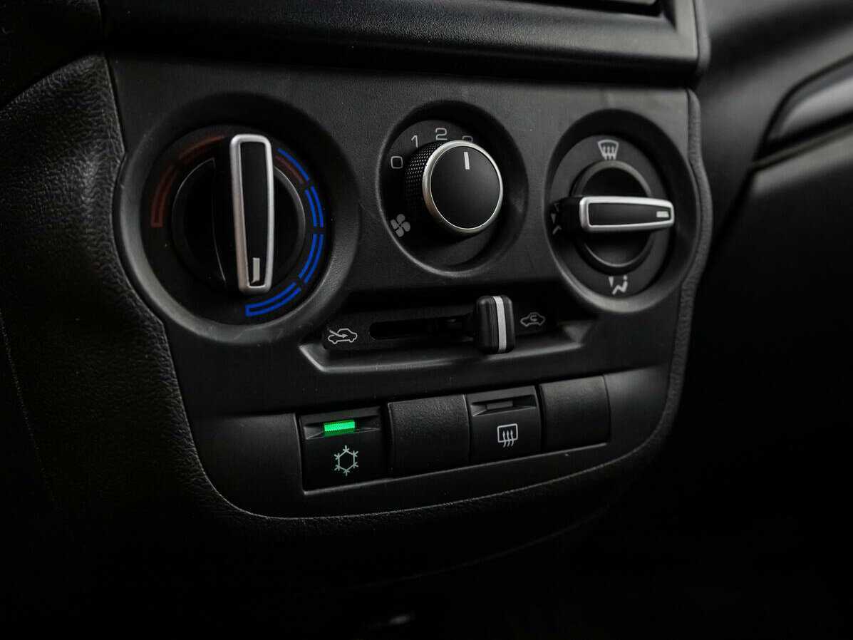 Lada (ВАЗ) Granta с пробегом — 2022 год. Фото: #13