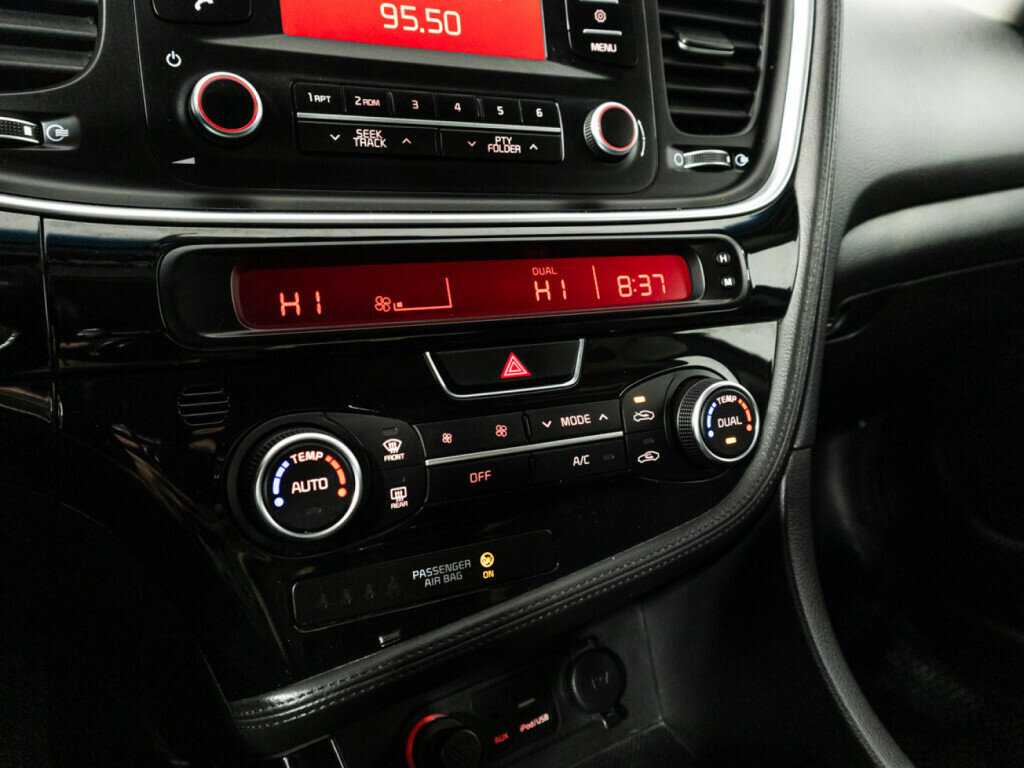 Kia Optima с пробегом — 2015 год. Фото: #14