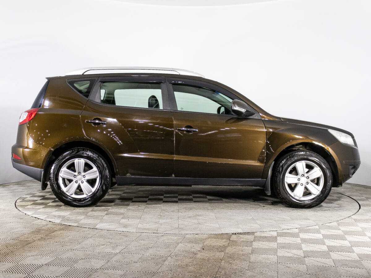 Geely Emgrand X7 с пробегом — 2015 год. Фото: #3