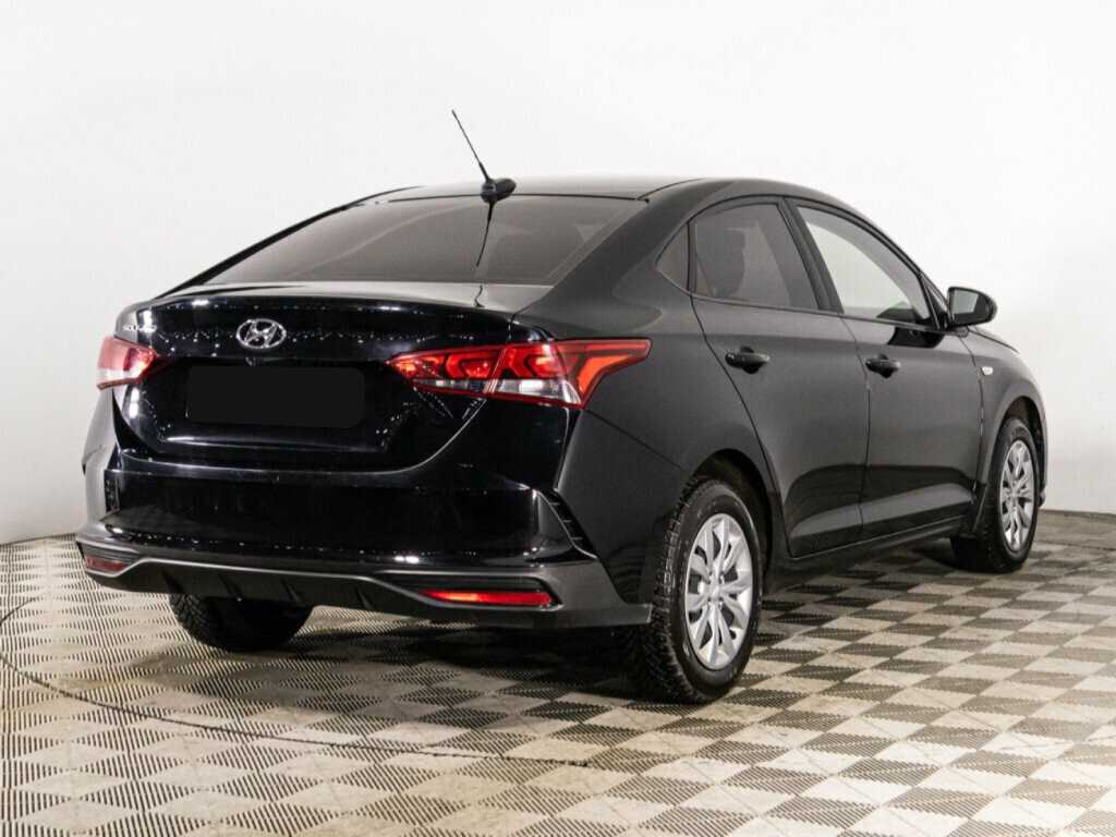 Hyundai Solaris с пробегом — 2021 год. Фото: #4