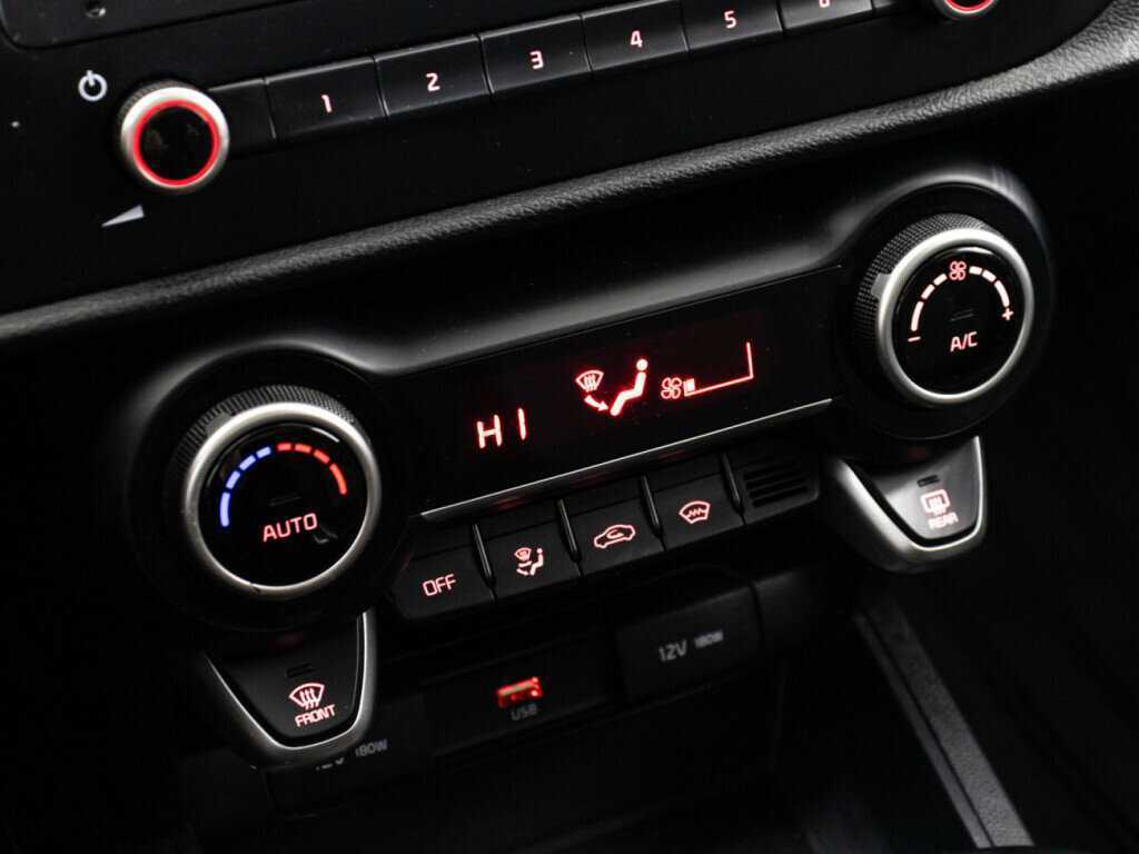 Kia Rio с пробегом — 2021 год. Фото: #18