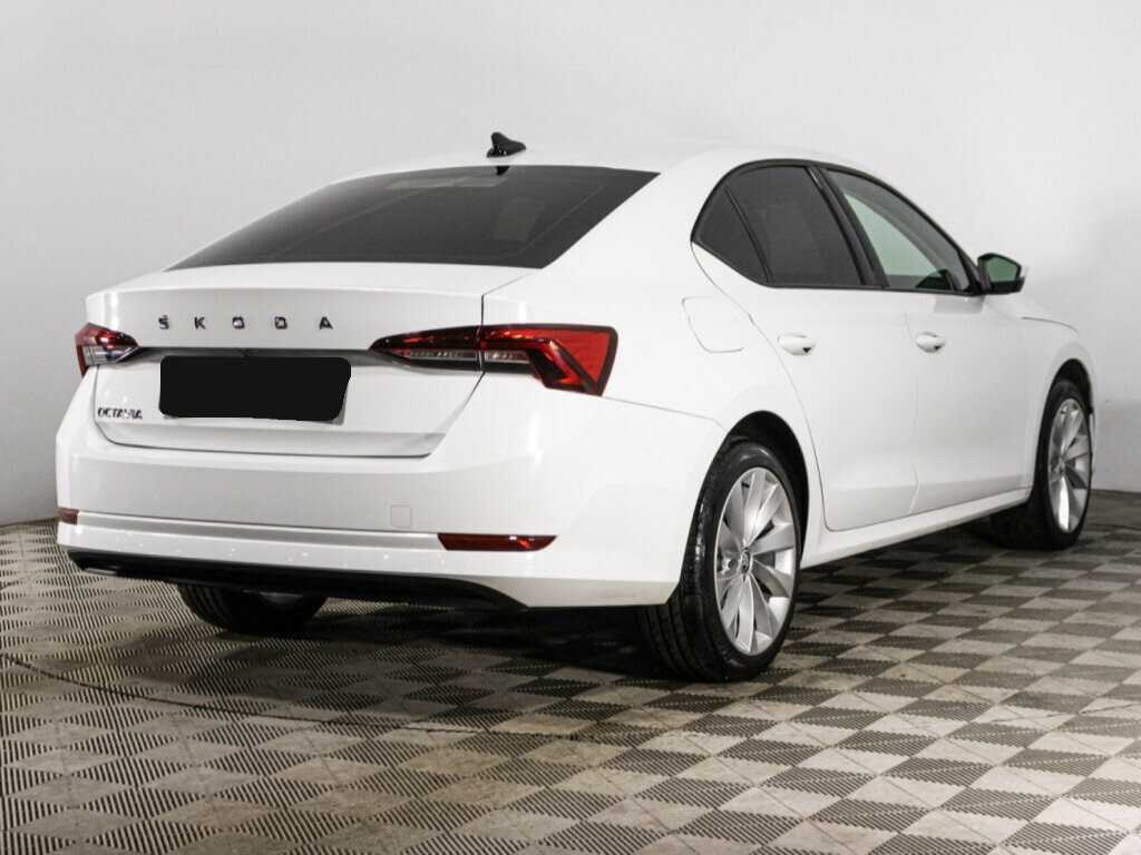 Skoda Octavia с пробегом — 2021 год. Фото: #4