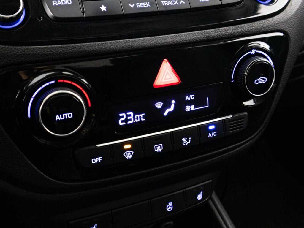 Hyundai Solaris с пробегом — 2017 год. Фото: #16