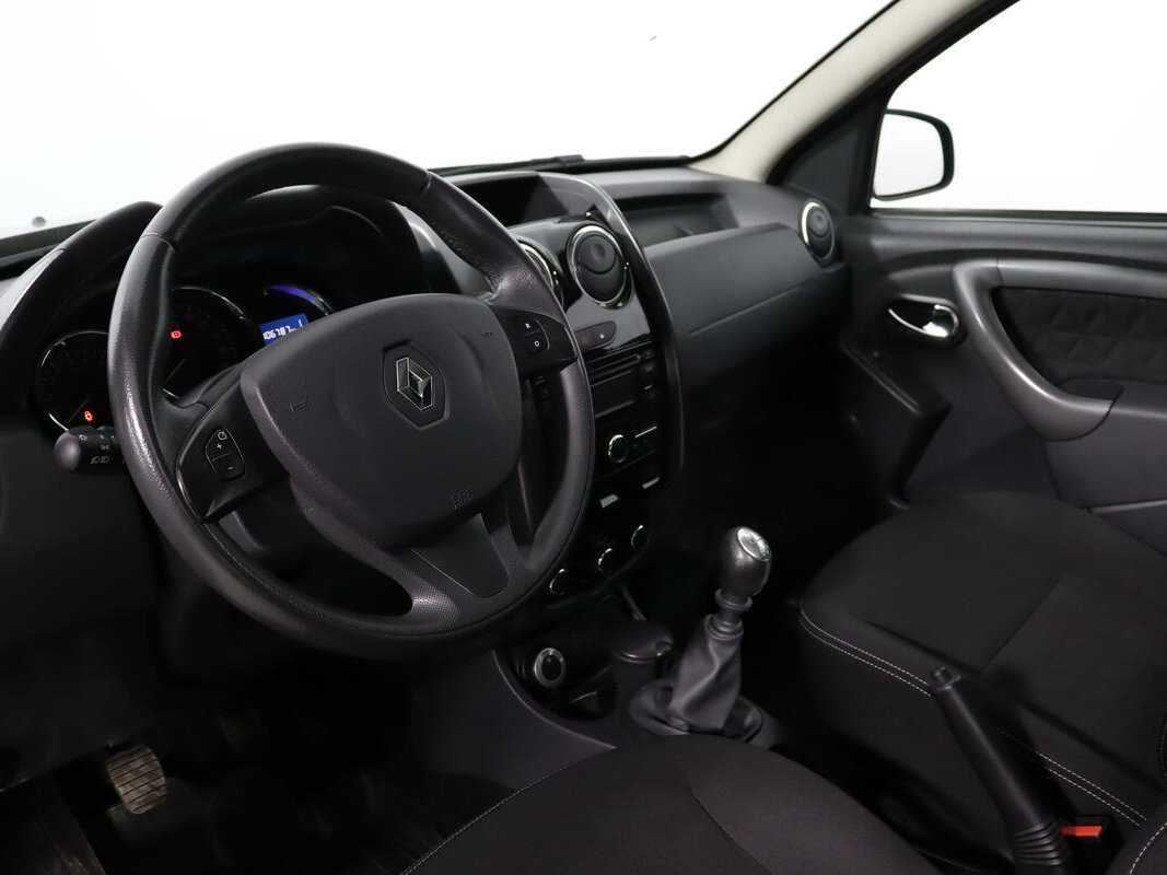 Renault Duster с пробегом — 2017 год. Фото: #8