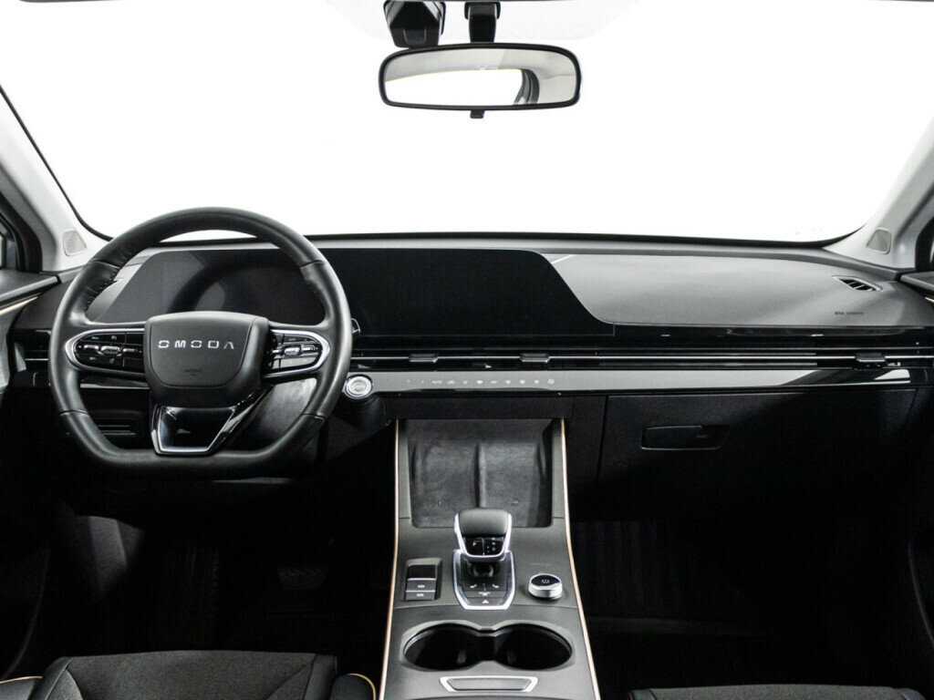 OMODA C5 с пробегом — 2023 год. Фото: #12