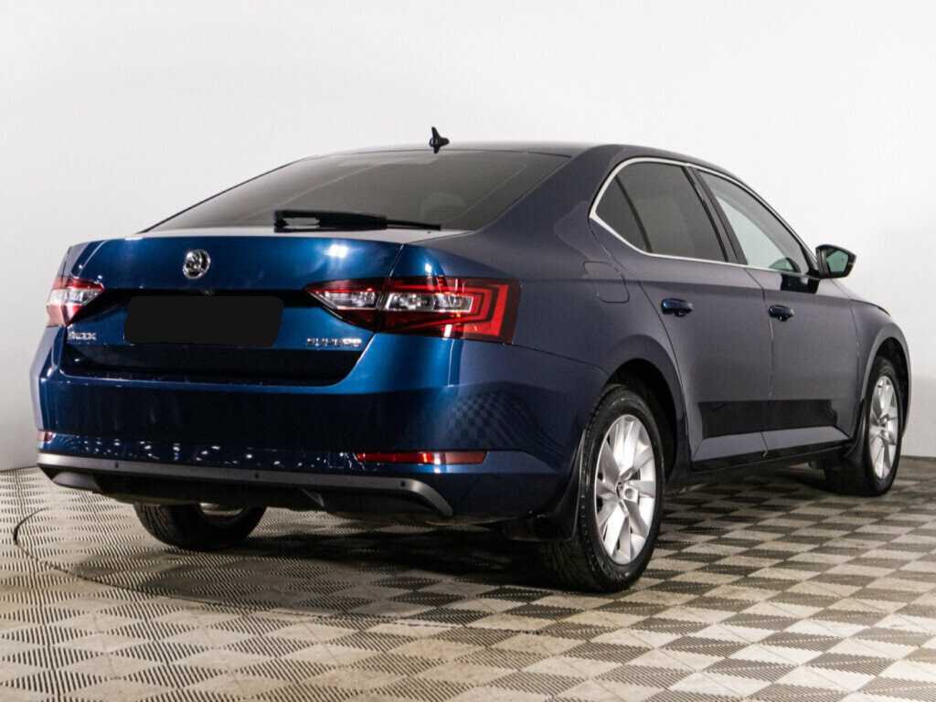 Skoda Superb с пробегом — 2018 год. Фото: #4