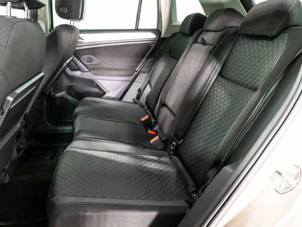 Volkswagen Tiguan с пробегом — 2017 год. Фото: #9
